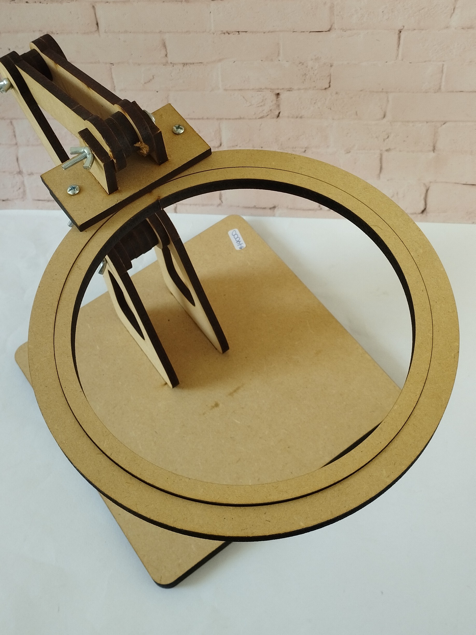 Pie- soporte universal para bastidores de fibrofacil - Image 2